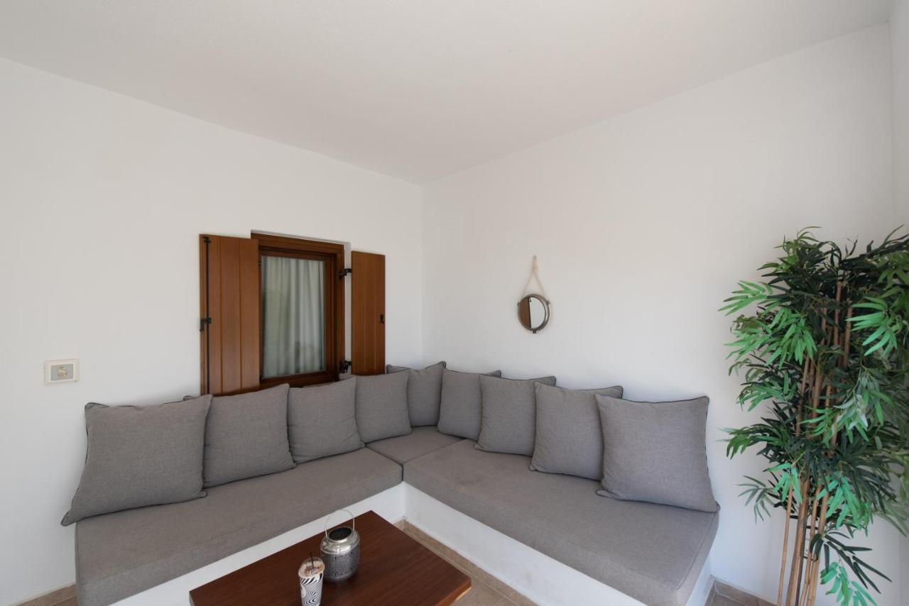 Edem Garden By Estia Aparthotel 3*